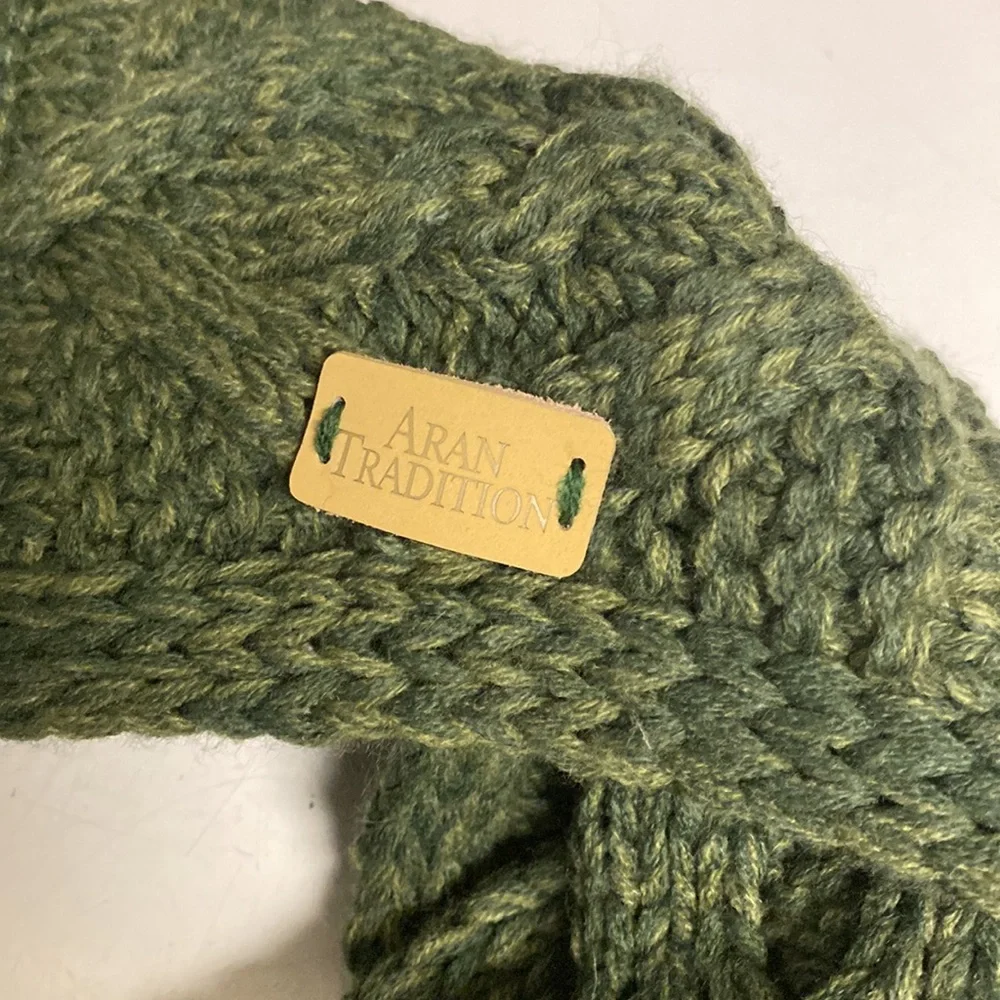 Aran Traditions Green Infinity Scarf Acrylic 72”